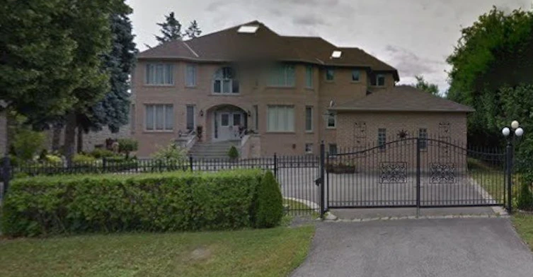 137 Arnold Avenue, Vaughan, ON, L4J 1B8