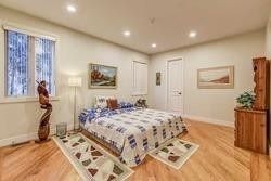 137 Arnold Avenue, Vaughan, ON, L4J 1B8 - 10
