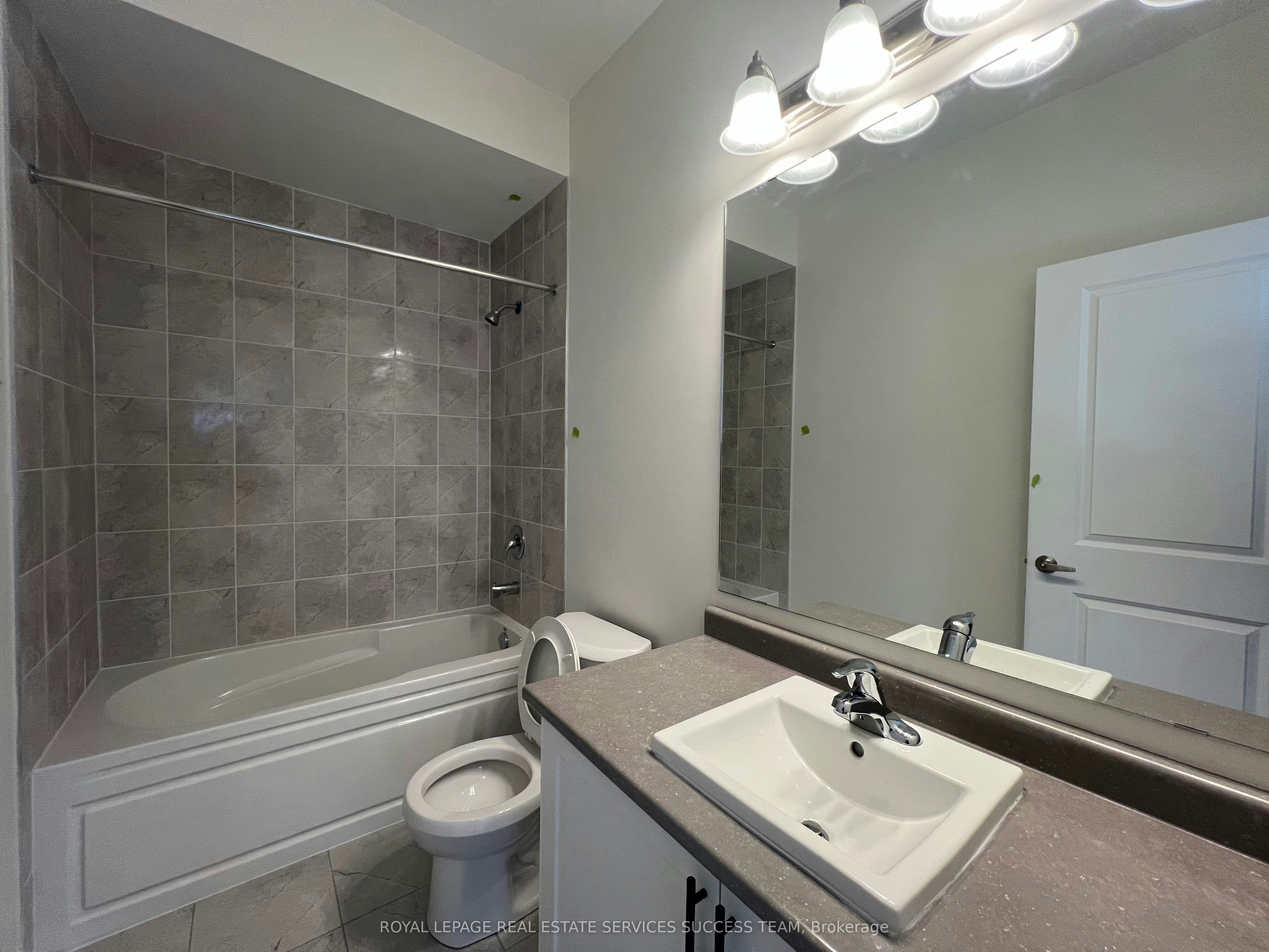 75 Millman Lane, Richmond Hill, ON, L4S 1N7 - 11