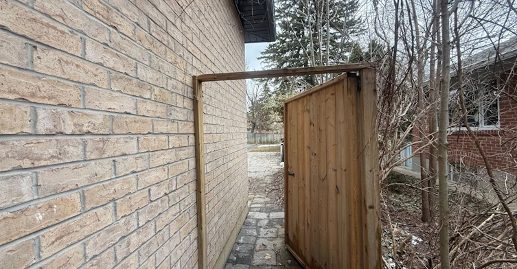 bsmt-19 Honeybourne Crescent, Markham, ON, L3P 1P4 - 2