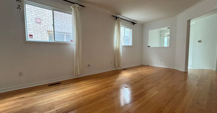 9 Baltic Street, Richmond Hill, ON, L4B 4H8 - 6