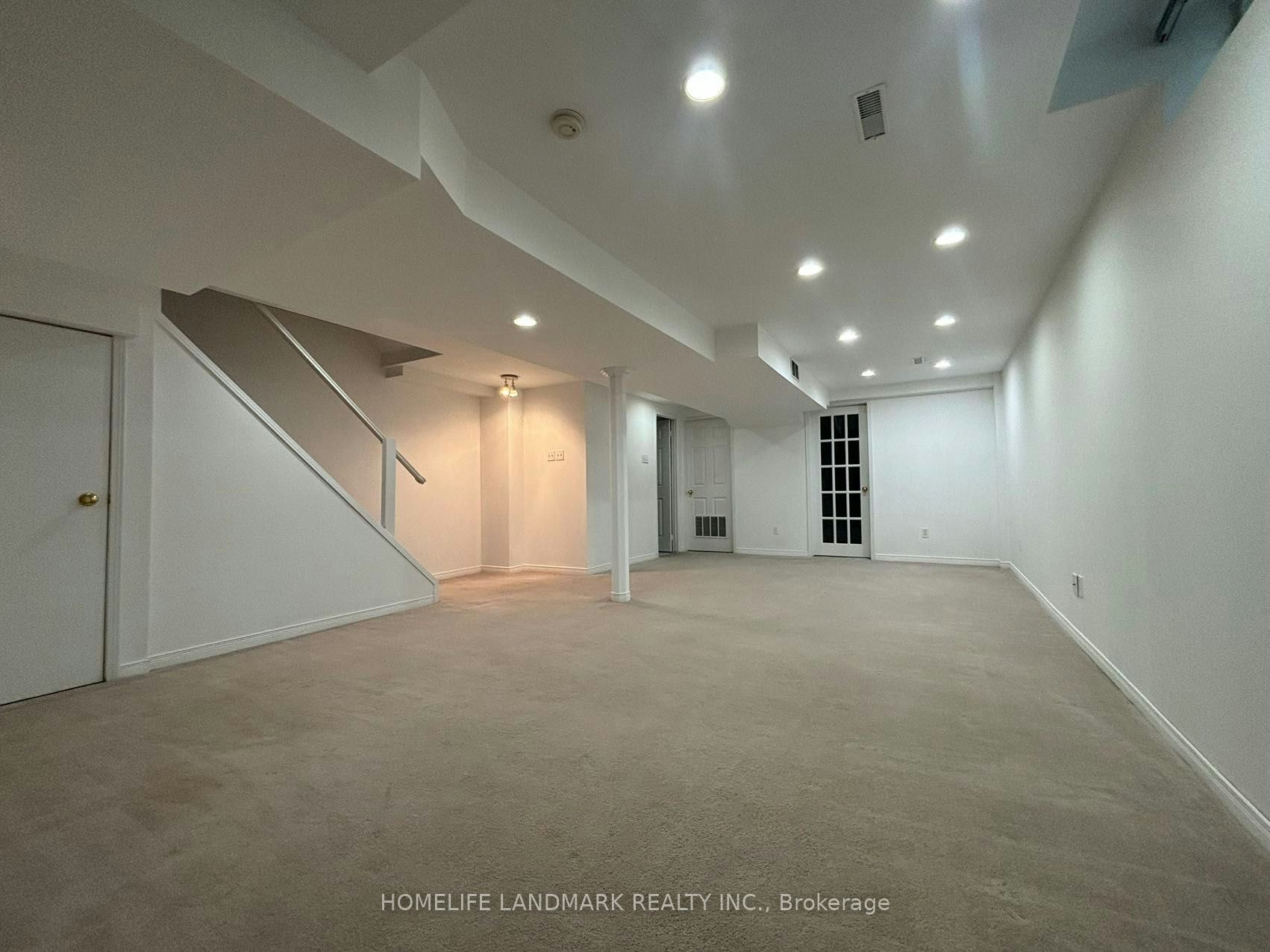9 Baltic Street, Richmond Hill, ON, L4B 4H8 - 16