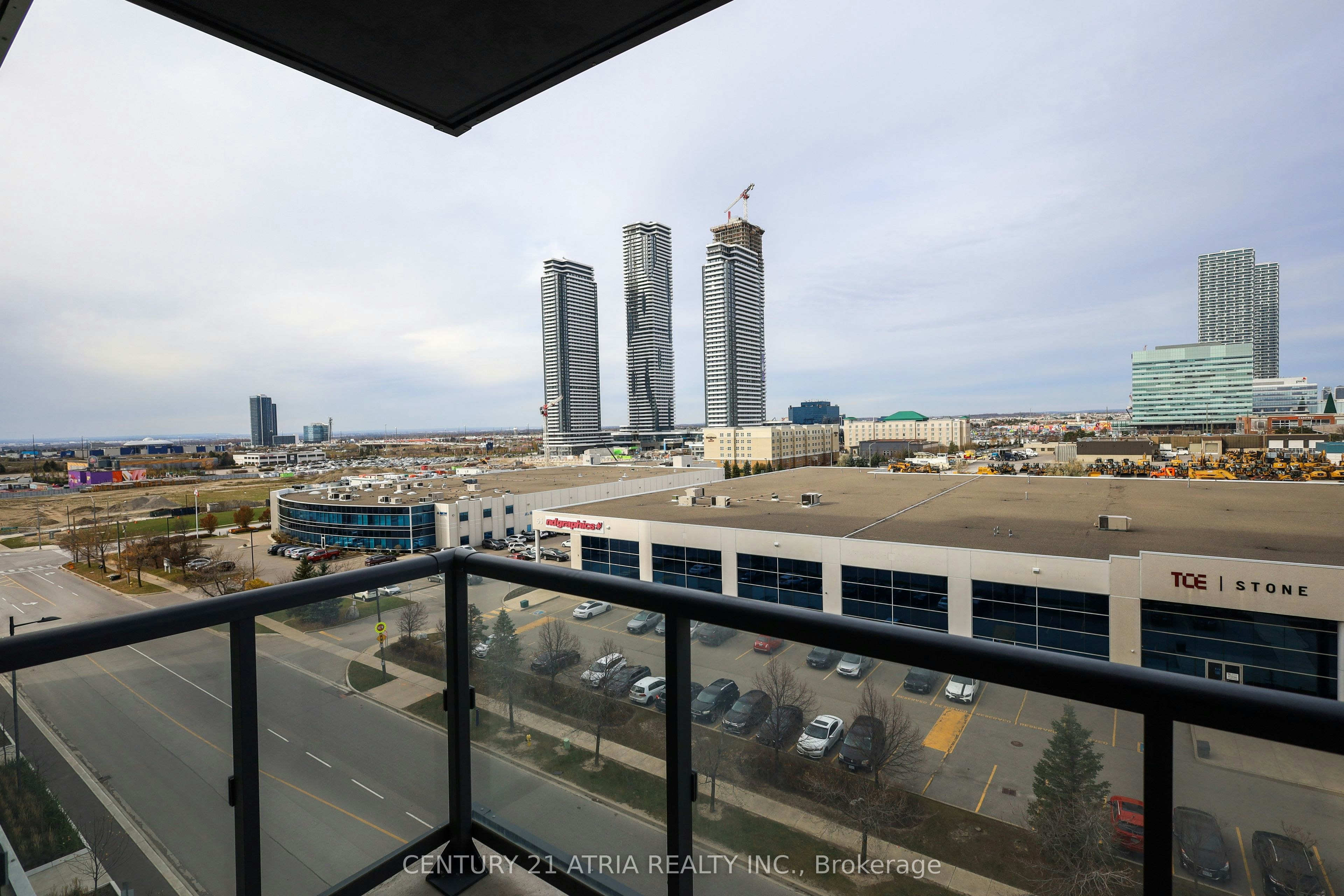 701-38 Honeycrisp Crescent, Vaughan, ON, L4K 5C3 - 27