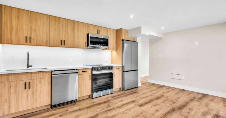 2-986 Srigley Street, Newmarket, ON, L3Y 1Y3 - 3