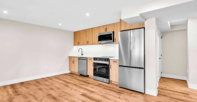 2-986 Srigley Street, Newmarket, ON, L3Y 1Y3 - 4