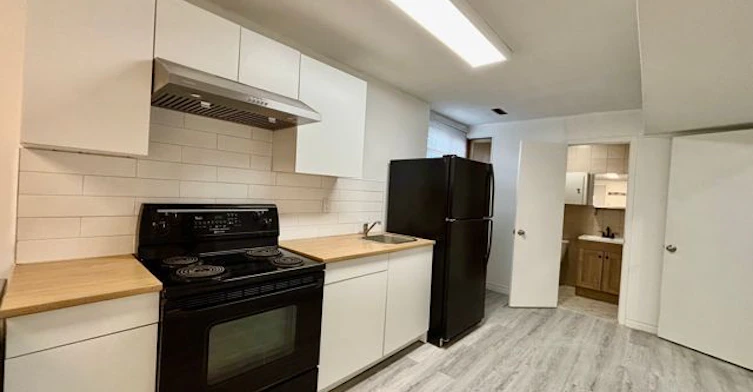 Basement-46 Crestwood Road, Vaughan, ON, L4J 1A5 - 2