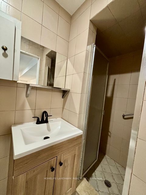 Basement-46 Crestwood Road, Vaughan, ON, L4J 1A5 - 9