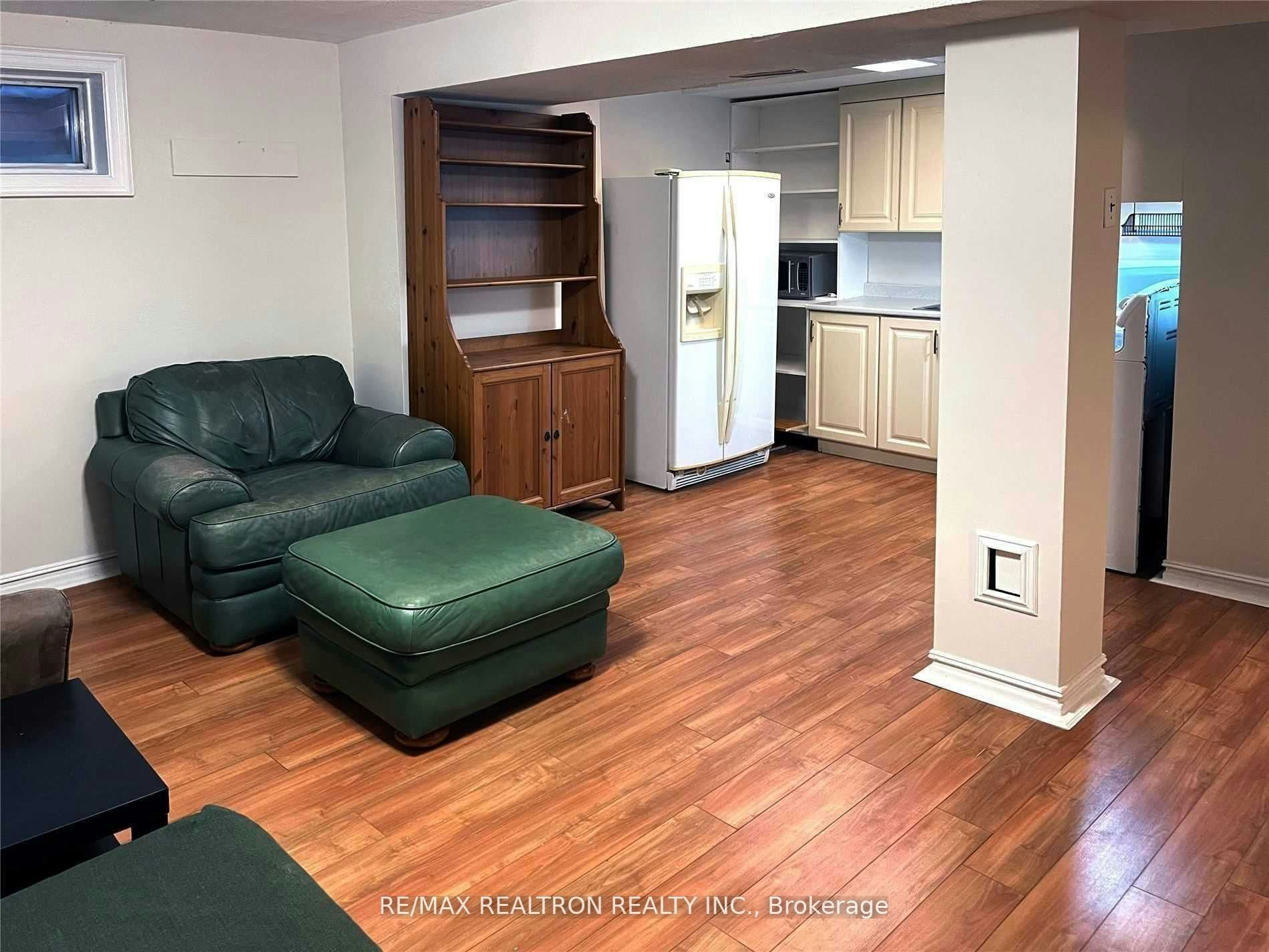 Bsmt-20 Mcnairn Court, Richmond Hill, ON, L4C 5X1 - 3