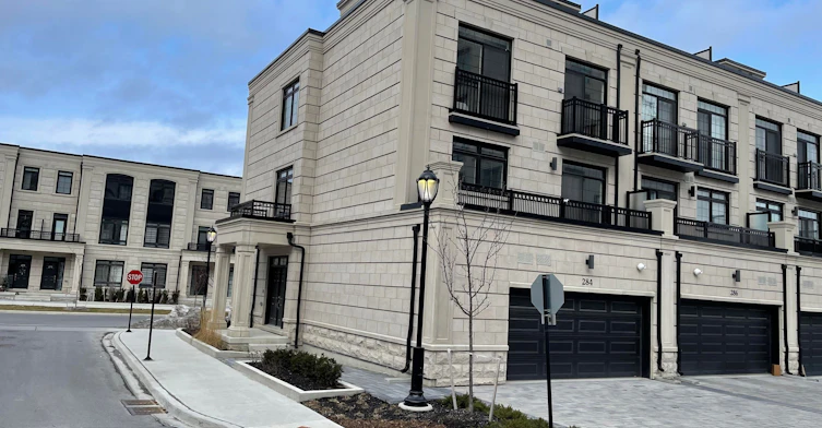 284 Buchanan Drive, Markham, ON, L3R 9S3 - 4