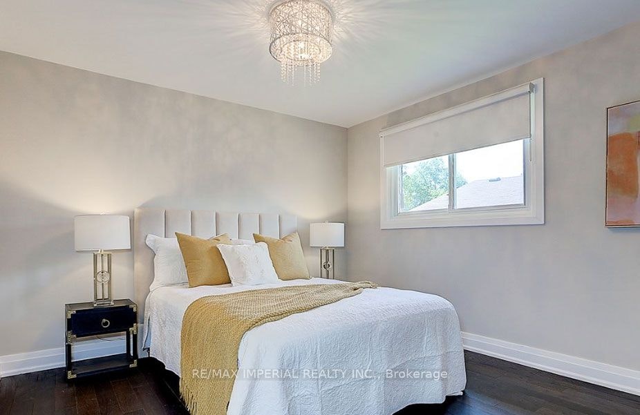 Main Floor-31 Knowles Crescent, Aurora, ON, L4G 1Z6 - 6
