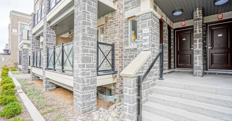 2910-15 Westmeath Lane, Markham, ON, L6B 0A8 - 3