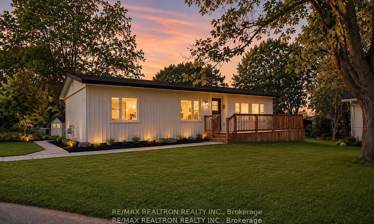 41 Trefoil Drive