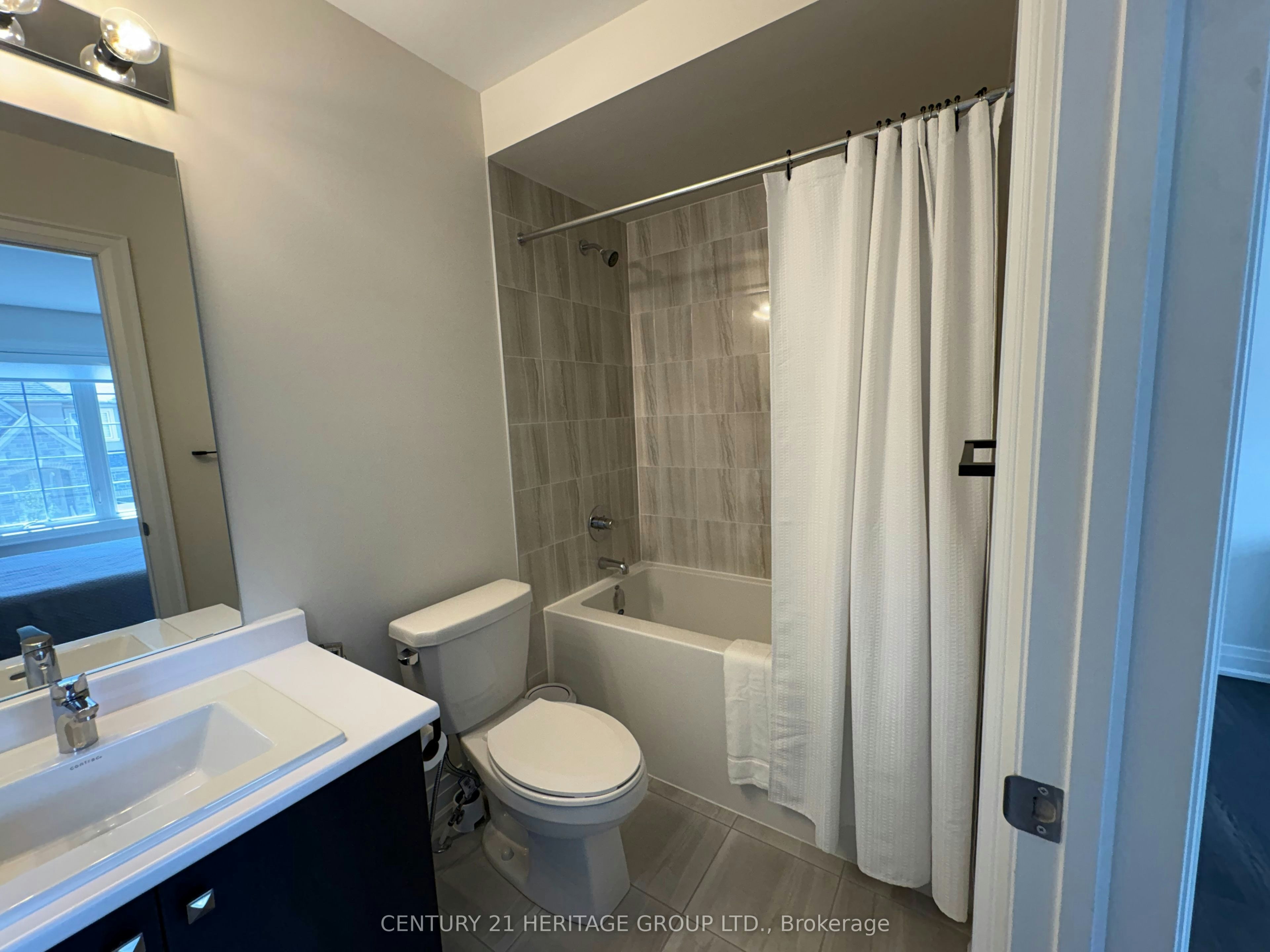 46 Faimira Avenue, Georgina, ON, L4P 0B7 - 18