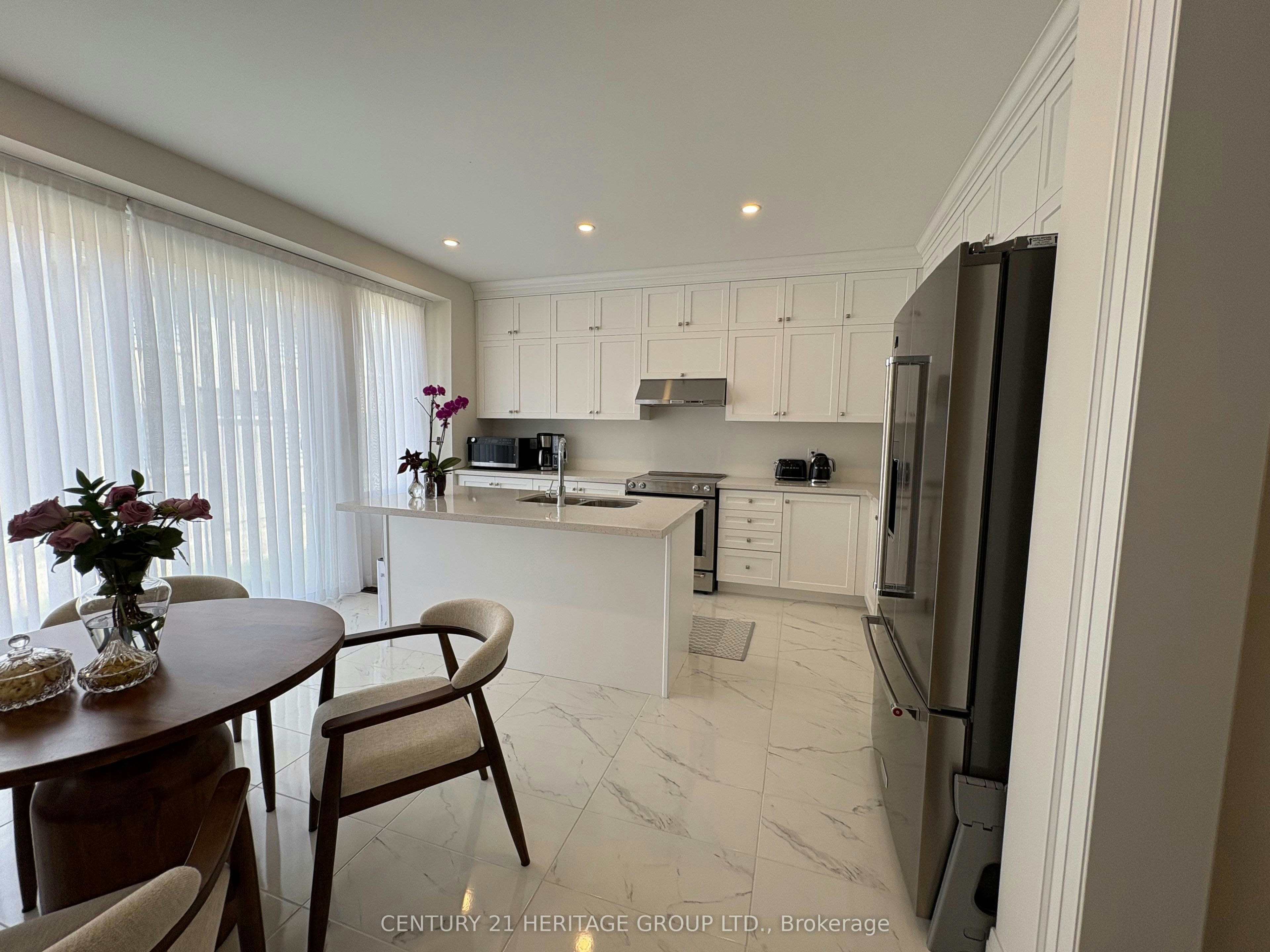 46 Faimira Avenue, Georgina, ON, L4P 0B7 - 7