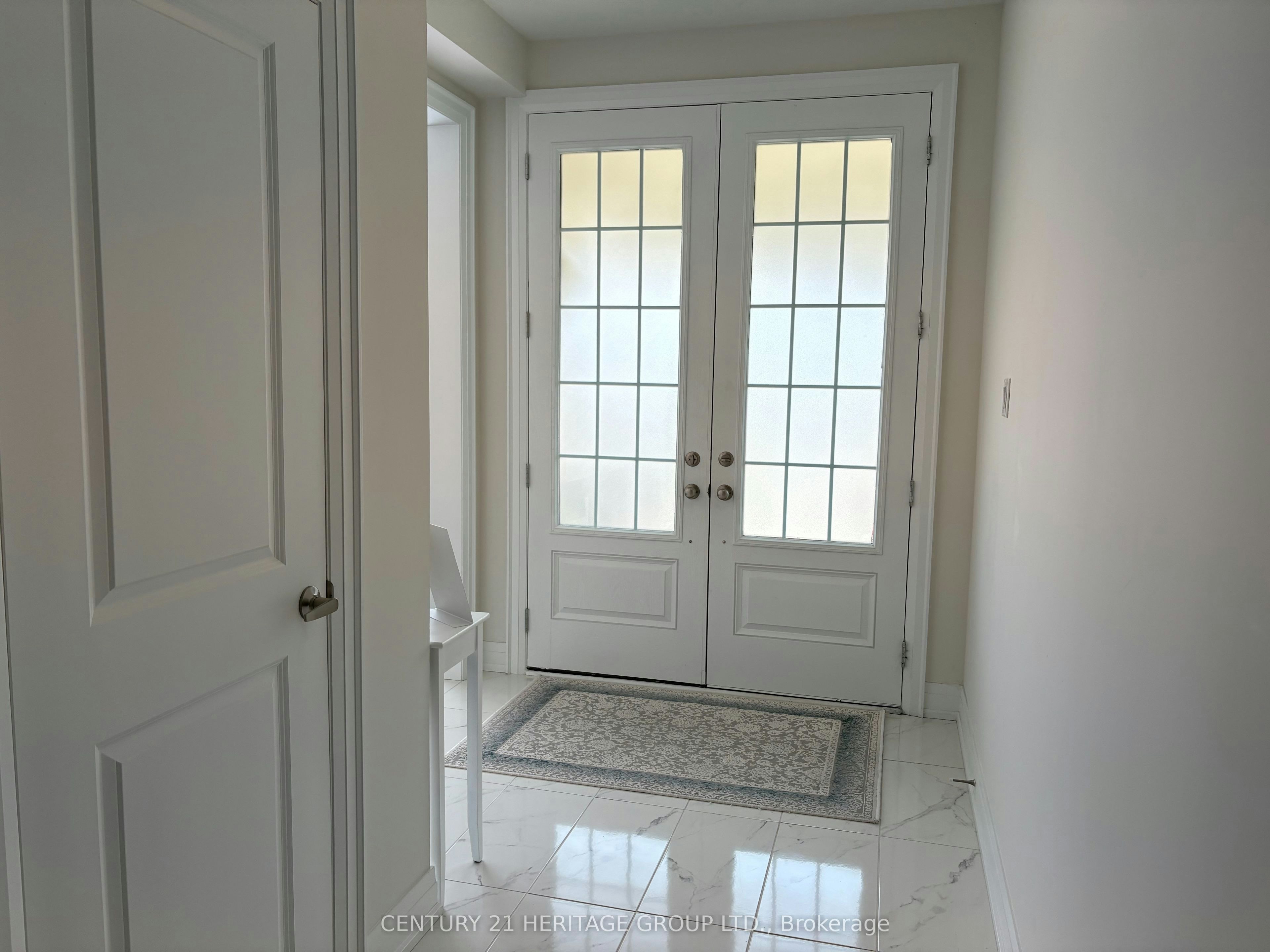 46 Faimira Avenue, Georgina, ON, L4P 0B7 - 3