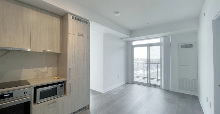 616-38 Honeycrisp Crescent, Vaughan, ON, L4K 0M7 - 17