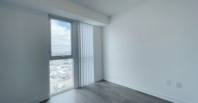 616-38 Honeycrisp Crescent, Vaughan, ON, L4K 0M7 - 9