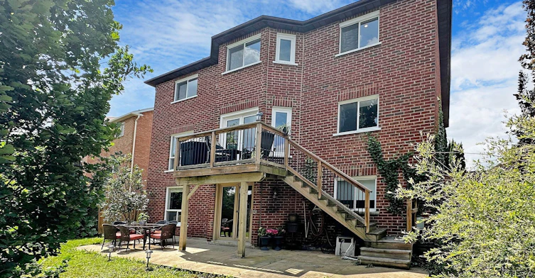 Lower Level-267 Savage Road, Newmarket, ON, L3X 1S1