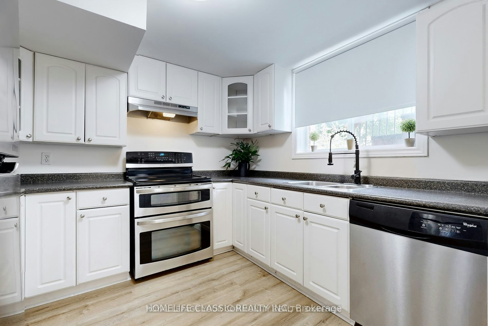 Lower Level-267 Savage Road, Newmarket, ON, L3X 1S1 - 7