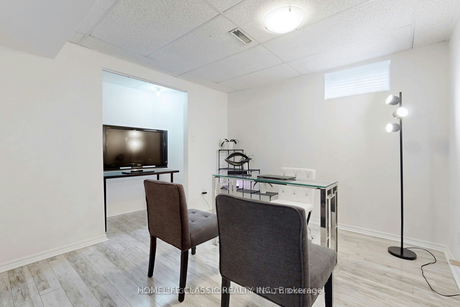 Lower Level-267 Savage Road, Newmarket, ON, L3X 1S1 - 9