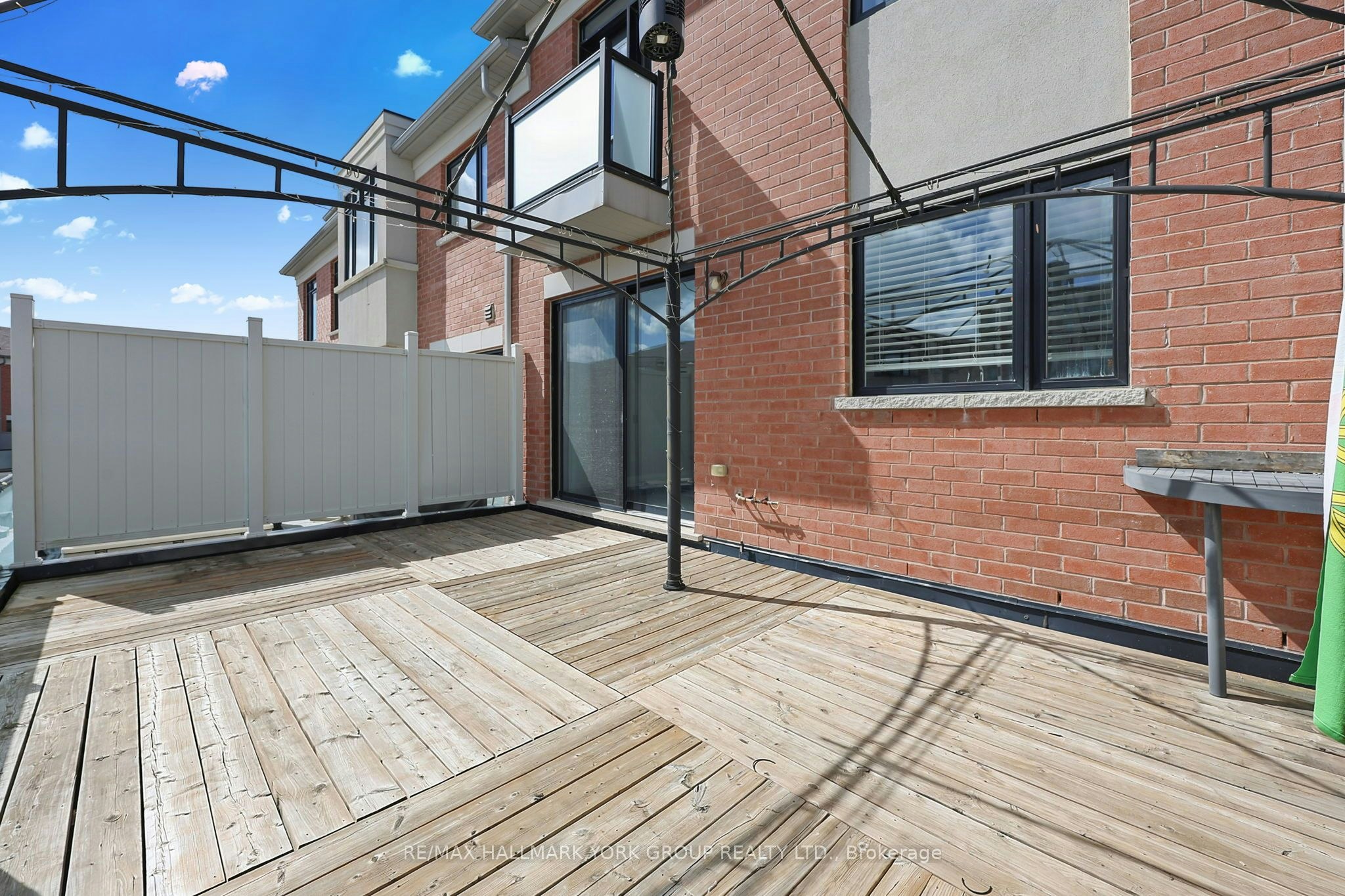 21 Sparks Street, Aurora, ON, L4G 0Z9 - 13