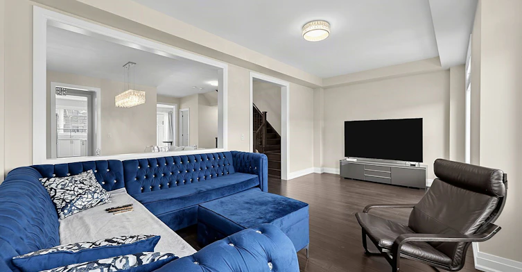 21 Sparks Street, Aurora, ON, L4G 0Z9 - 18