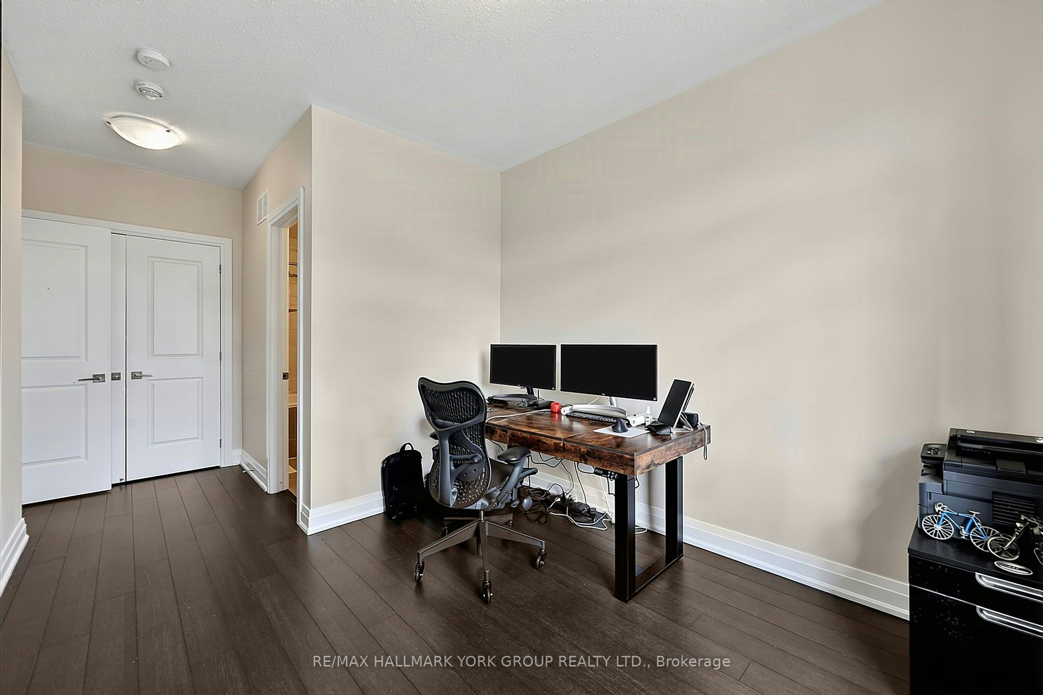 21 Sparks Street, Aurora, ON, L4G 0Z9 - 25