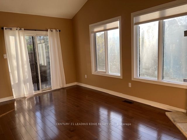 180 Stone Road, Aurora, ON, L4G 6Y9 - 11