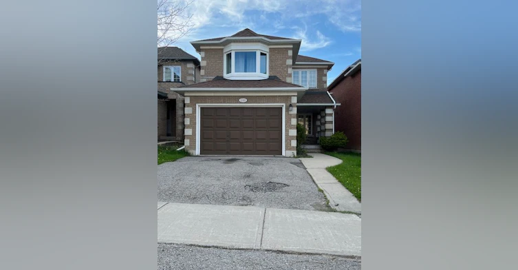 180 Stone Road, Aurora, ON, L4G 6Y9