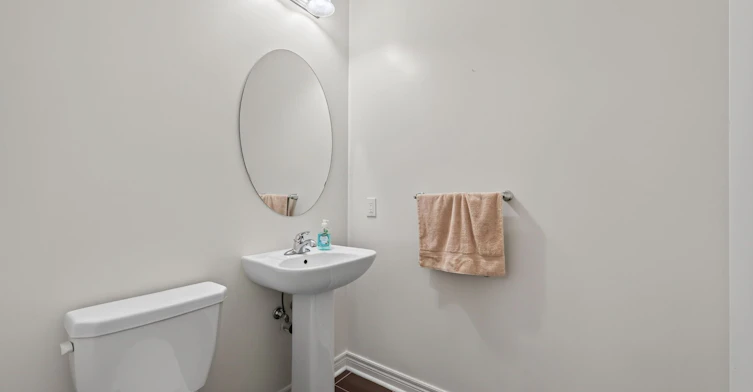 23 Cobb Street, Aurora, ON, L4G 0W9 - 14