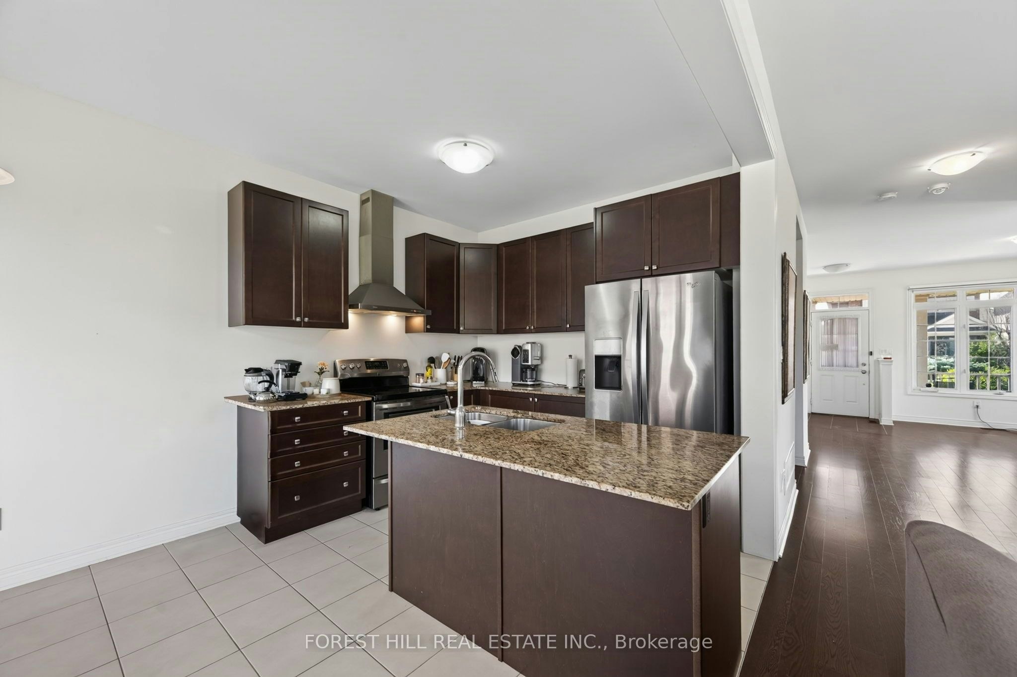 23 Cobb Street, Aurora, ON, L4G 0W9 - 11