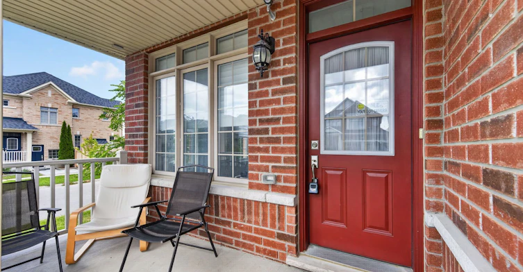 23 Cobb Street, Aurora, ON, L4G 0W9 - 3