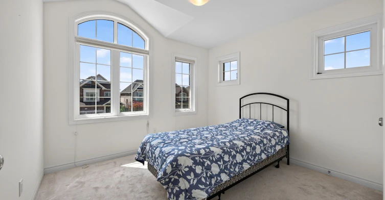 23 Cobb Street, Aurora, ON, L4G 0W9 - 20