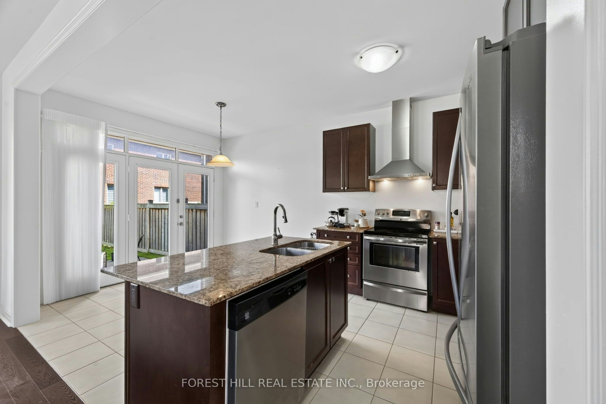 23 Cobb Street, Aurora, ON, L4G 0W9 - 13