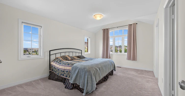 23 Cobb Street, Aurora, ON, L4G 0W9 - 16