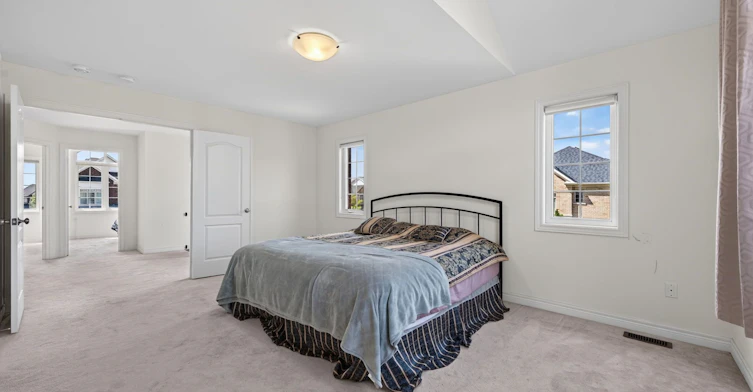 23 Cobb Street, Aurora, ON, L4G 0W9 - 17