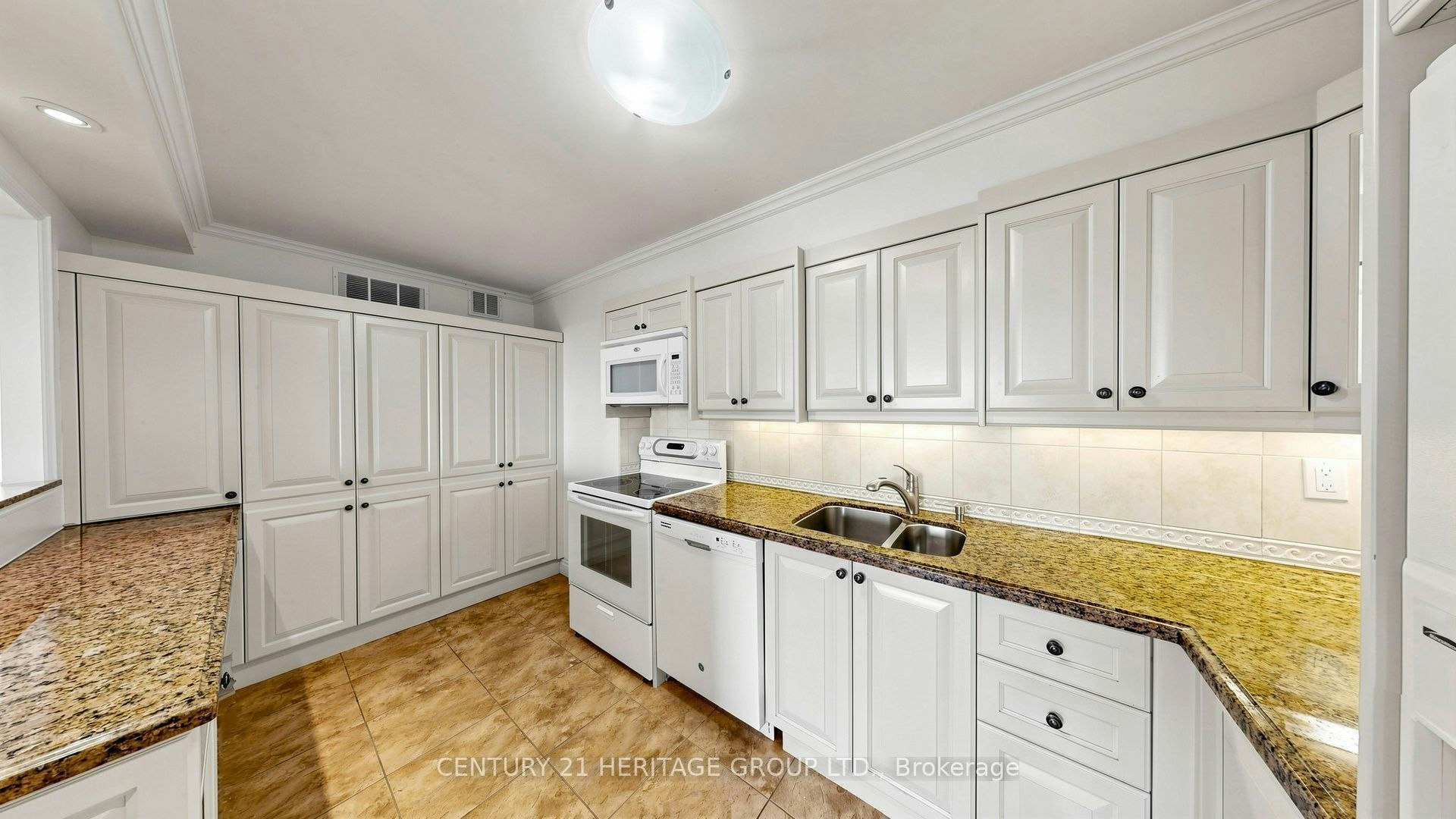 1108-60 Inverlochy Boulevard, Markham, ON, L3T 4T7 - 16