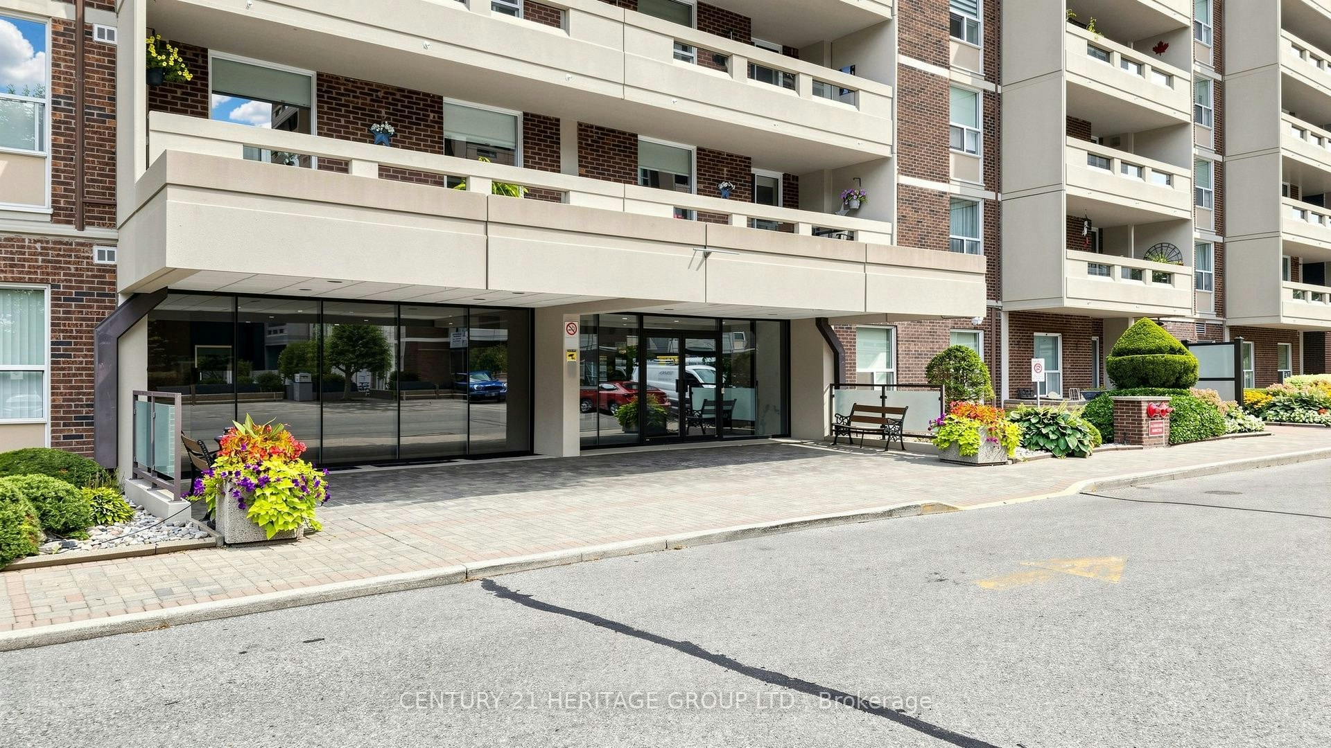 1108-60 Inverlochy Boulevard, Markham, ON, L3T 4T7 - 3