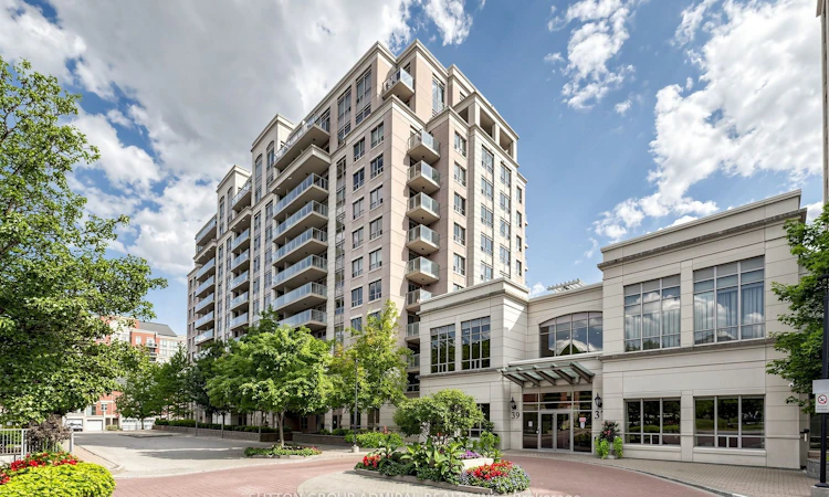 210-39 Galleria Parkway