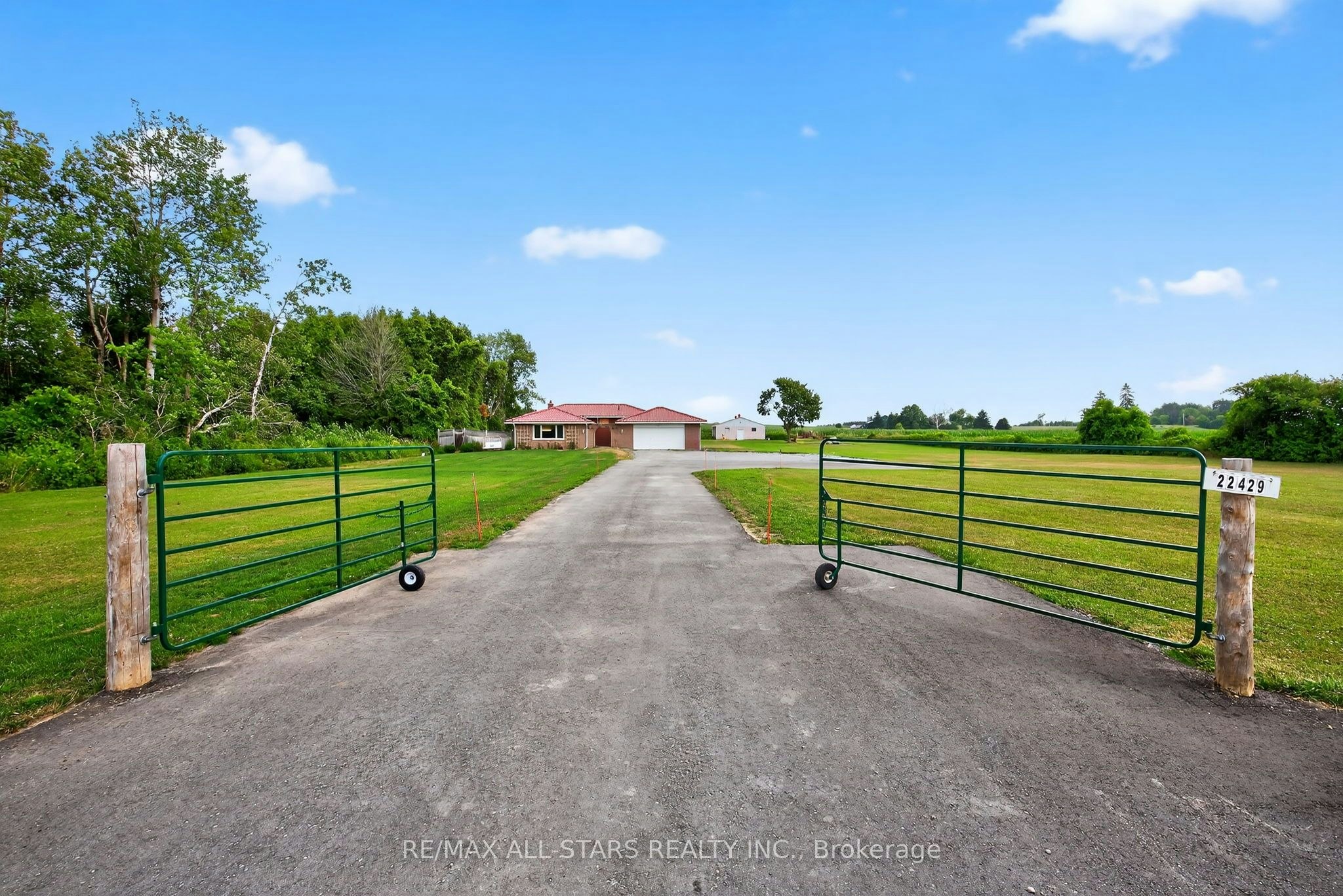 22429 Kennedy Road, East Gwillimbury, ON, L0G 1R0