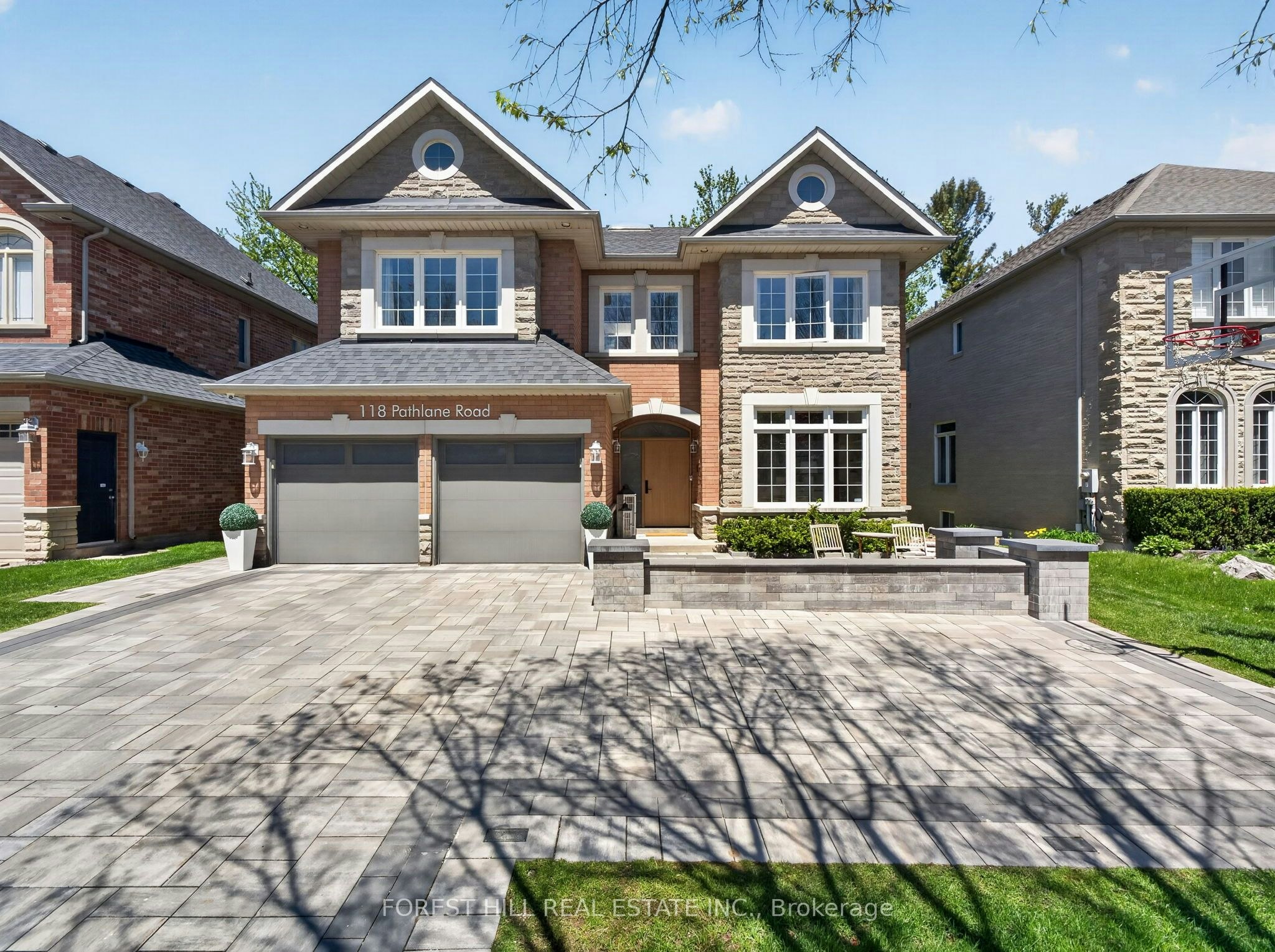118 Pathlane Road, Richmond Hill, ON, L4B 4R1