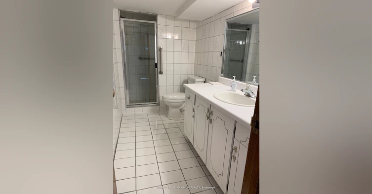 155 Rainbow Drive, Vaughan, ON, L4L 2K8 - 9