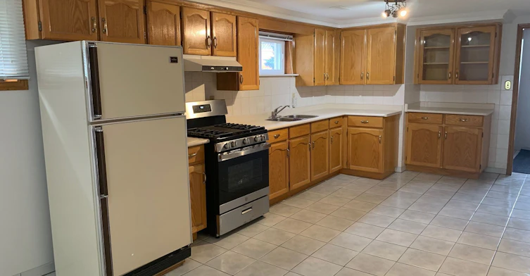 155 Rainbow Drive, Vaughan, ON, L4L 2K8 - 4