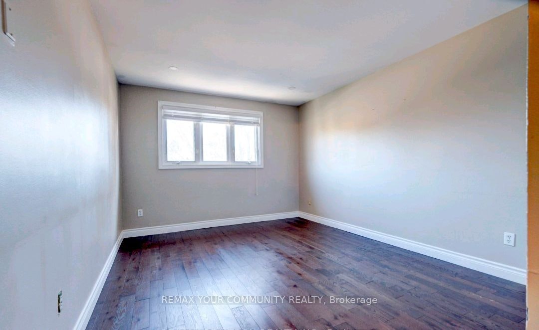372 Dixon Boulevard, Newmarket, ON, L3Y 5C4 - 9