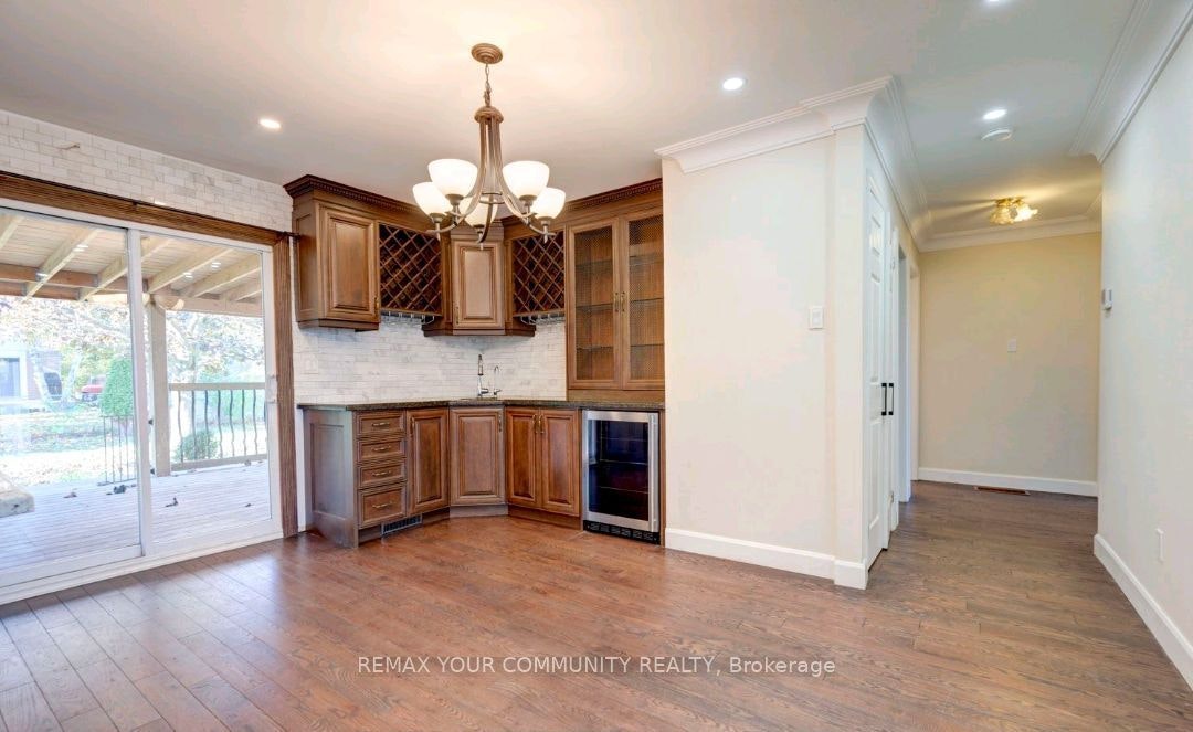 372 Dixon Boulevard, Newmarket, ON, L3Y 5C4 - 7