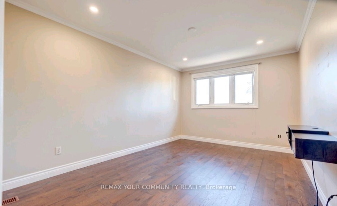 372 Dixon Boulevard, Newmarket, ON, L3Y 5C4 - 12