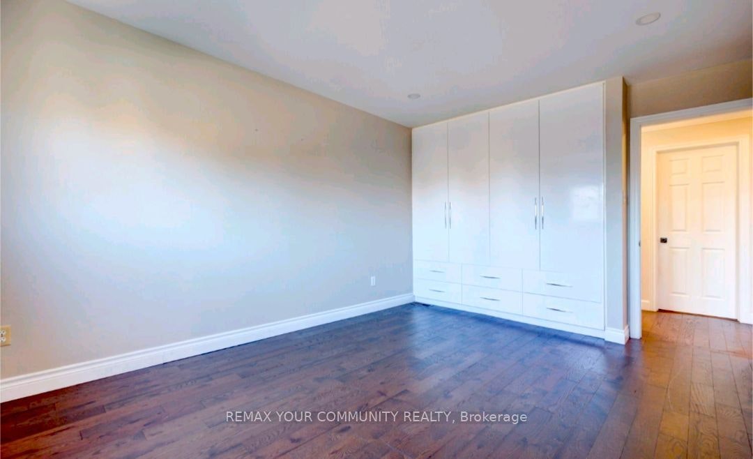 372 Dixon Boulevard, Newmarket, ON, L3Y 5C4 - 11