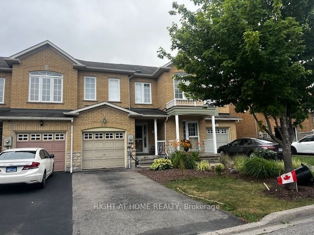 558 Legresley Lane, Newmarket, ON, L3Y 8R6