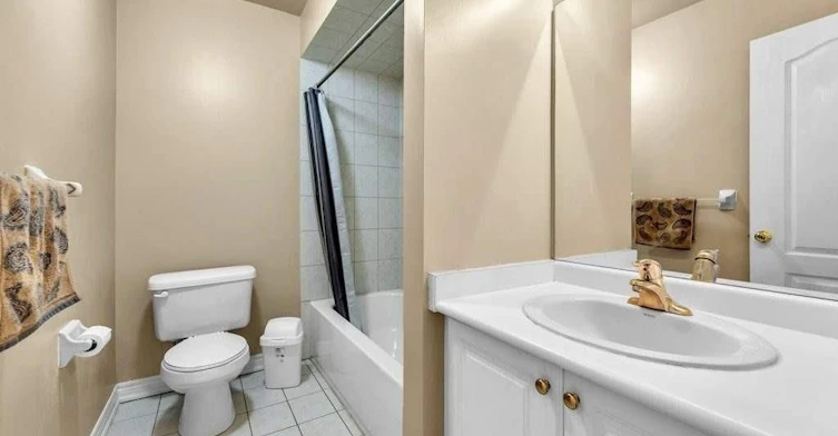 558 Legresley Lane, Newmarket, ON, L3Y 8R6 - 14