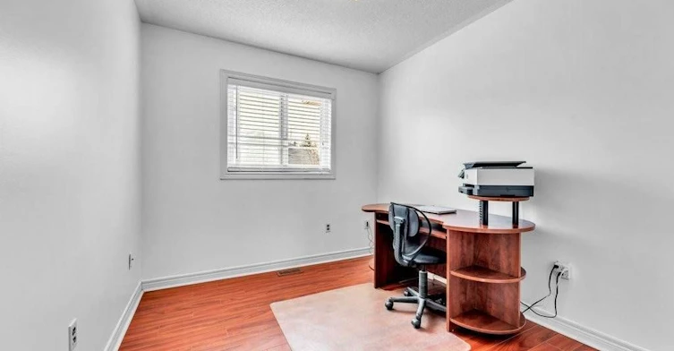 558 Legresley Lane, Newmarket, ON, L3Y 8R6 - 13